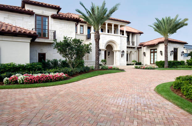 Best Residential Driveway Paver Services  in Grand Blanc, MI